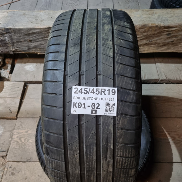 245/45R19 BRIDGESTONE DOT4323