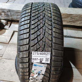 275/40R21 GOODYEAR DOT3722