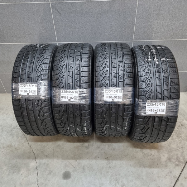 235/45R18 PIRELLI DOT2818