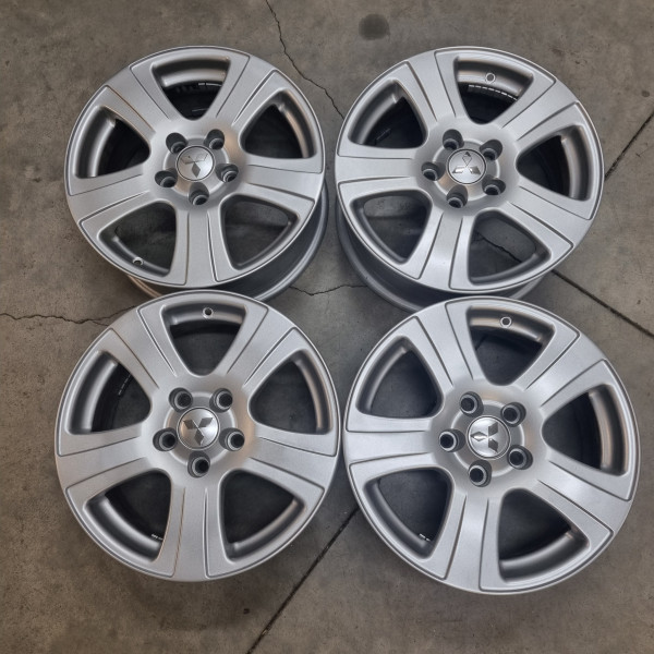 5x114.3 R16 6.5J ET35 67.1