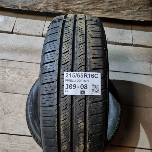 215/65R16C PIRELLI DOT4616