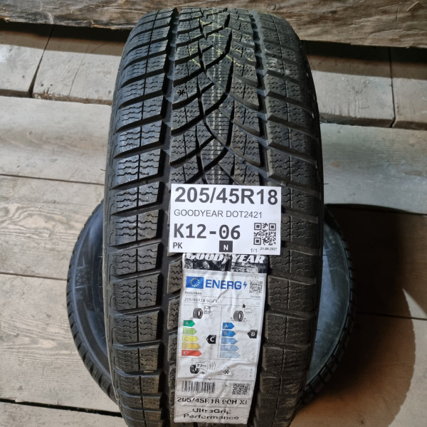 205/45R18 GOODYEAR DOT2421