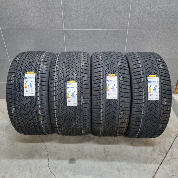 315/35R21 Pirelli Scorpion Winter RFT 111V XL DOT 3125