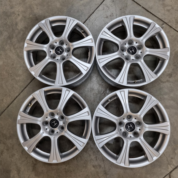 5x114.3 R17 7.0J ET50 64