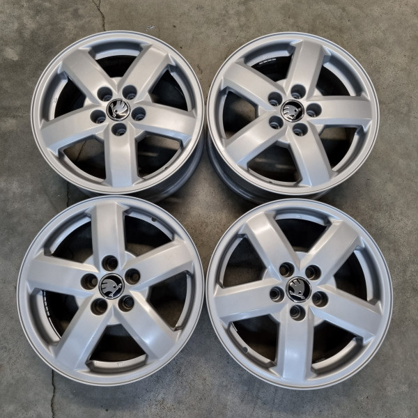 5x100 R15 6.0J ET38 57.1