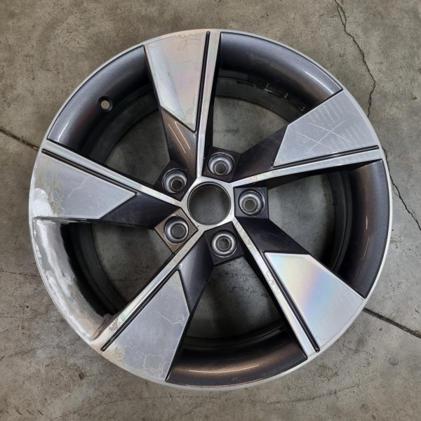5x112 R17 7.0J ET45 57
