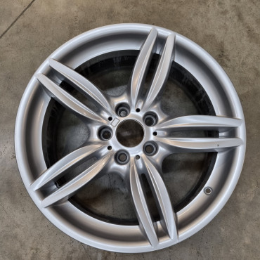 5x120 R19 8.5J ET33 72.5