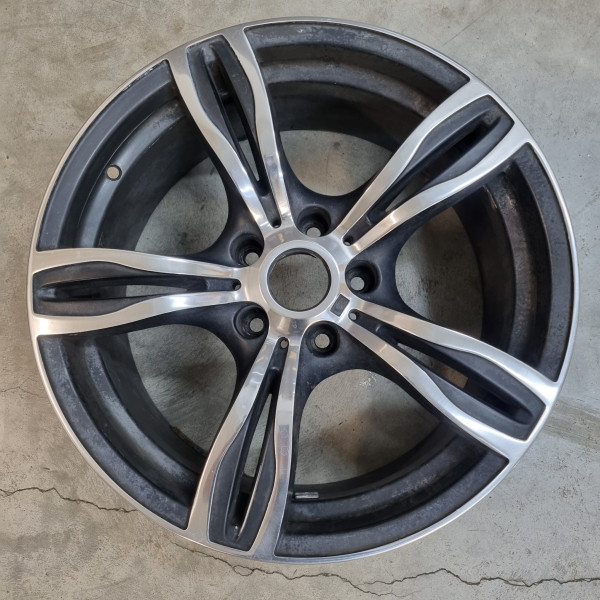 5x120 R18 8.0J ET20 72.5