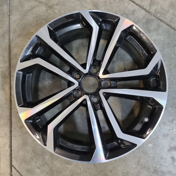 5x114.3 R19 9.0J ET49.5 67