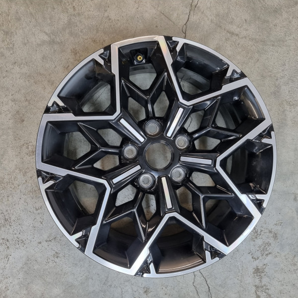 5x114.3 R17 7.0J ET53 67