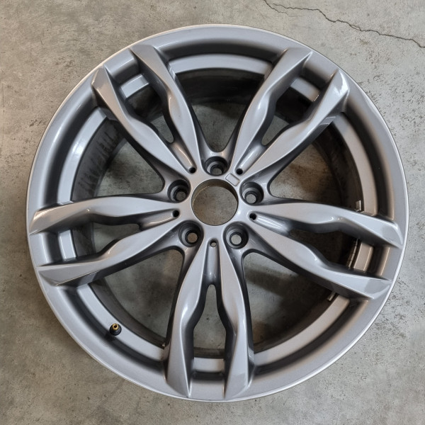 5x120 R20 8.5J ET33 72