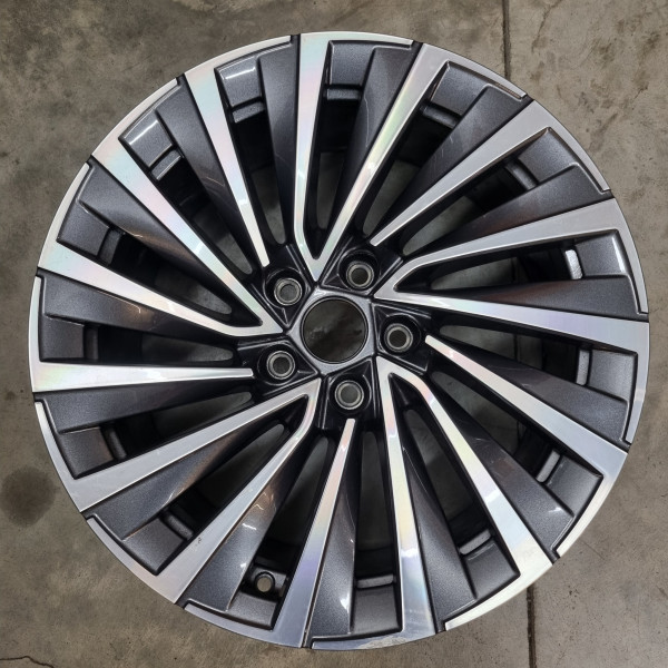 5x112 R18 8.0J ET44 57.1