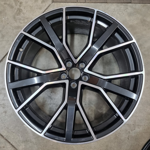 5x112 R22 10.0J ET21 66