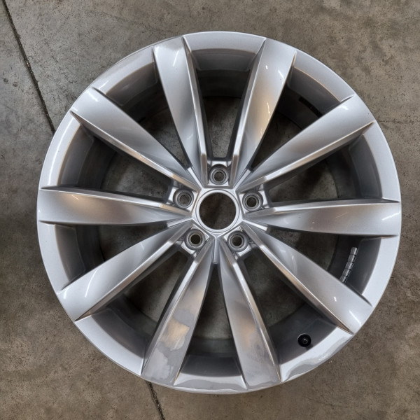 5x112 R19 8.0J ET40 57.1