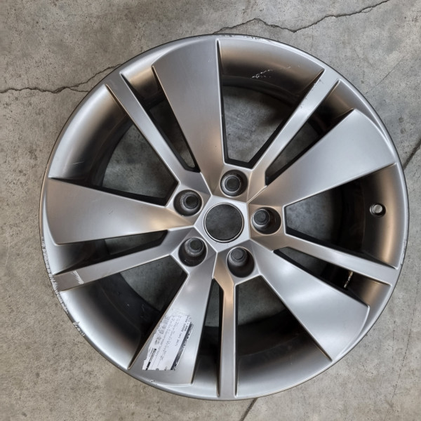 5x112 R18 8.0J ET44 57.1