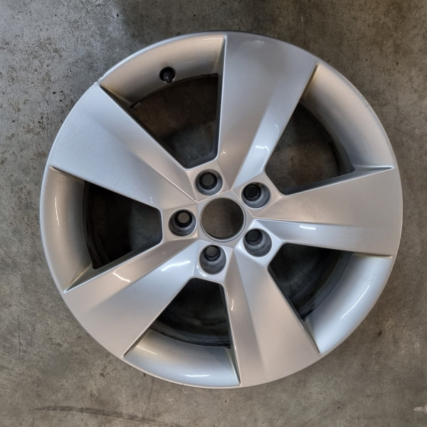 5x100 R16 6.0J ET38 57.1