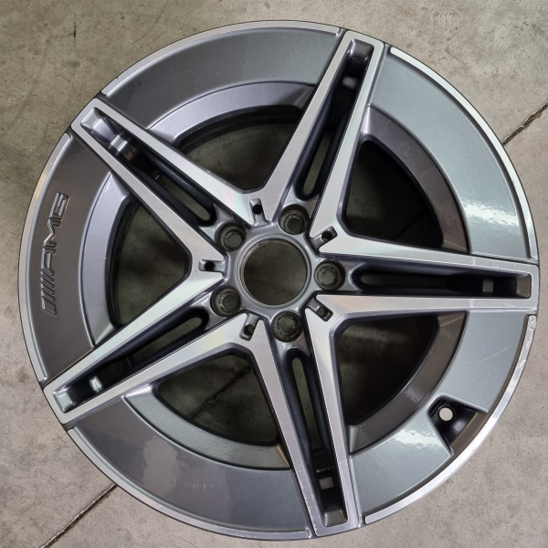5x112 R18 8.5J ET52 66