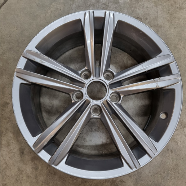 5x112 R17 7.0J ET49 57.1