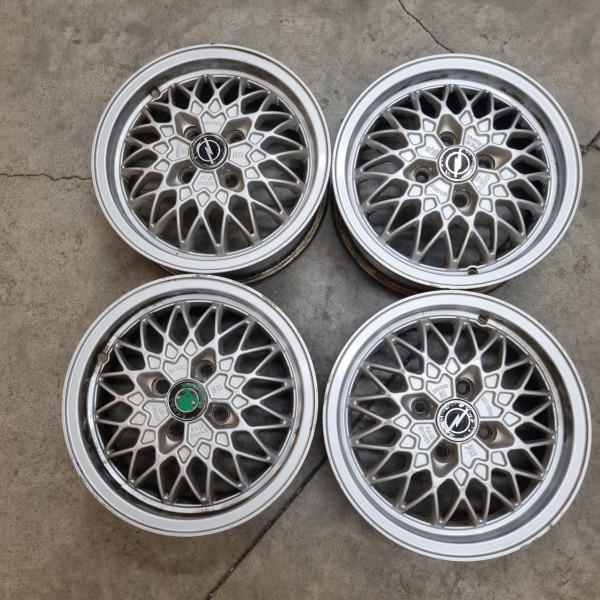 4x100 R14 5.0J ET47.5 57.1