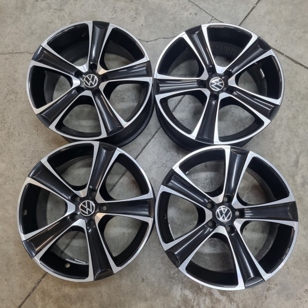 5x112 R18 8.0J ET40 66