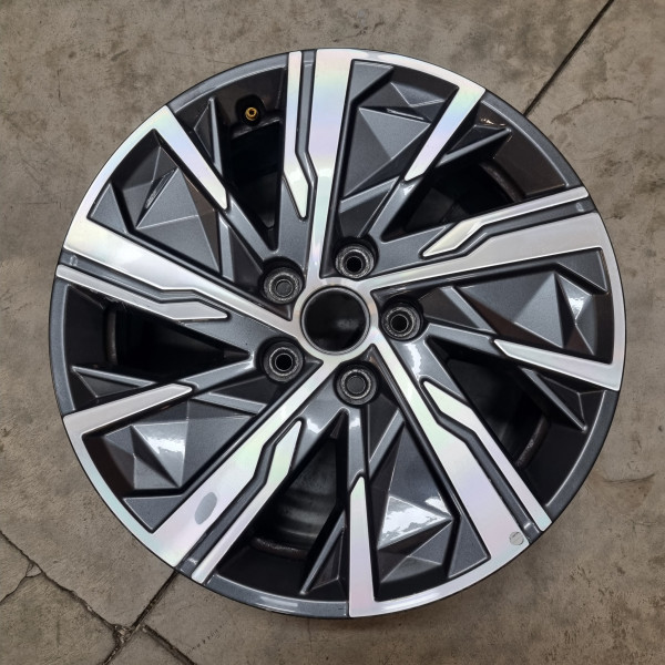 5x114.3 R17 7.0J ET43.5 67