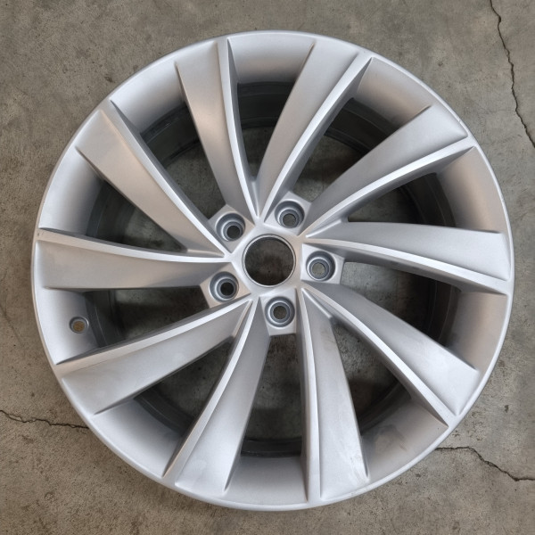 5x112 R18 8.0J ET44 57.1