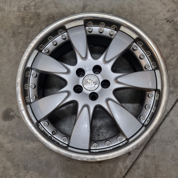5x100 R18 9.5J ET35 67