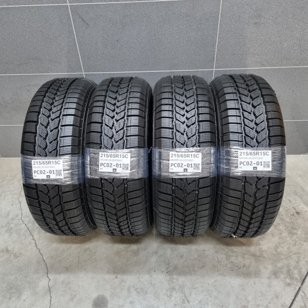 215/65R15C MICHELIN DOT2221 / REZM do 26.09. 475105