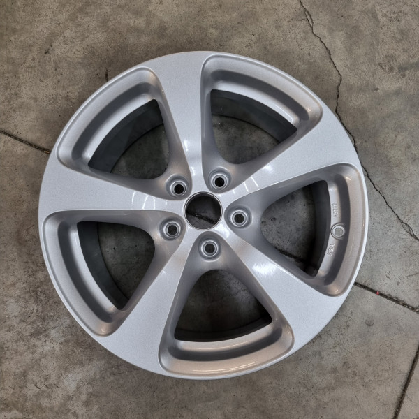 5x112 R17 8.0J ET40 57